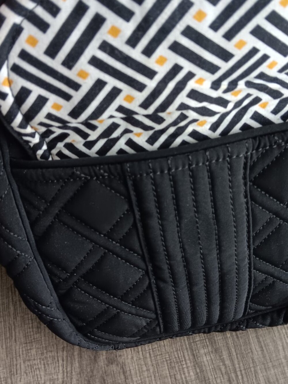 Vera Bradley Black Hobo Shoulder Bag - Picture 5 of 7